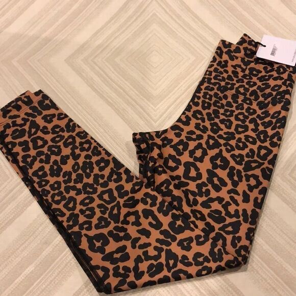 Beach Riot Piper Tan/Black Leopard Print Leggings - Picture 1 of 6